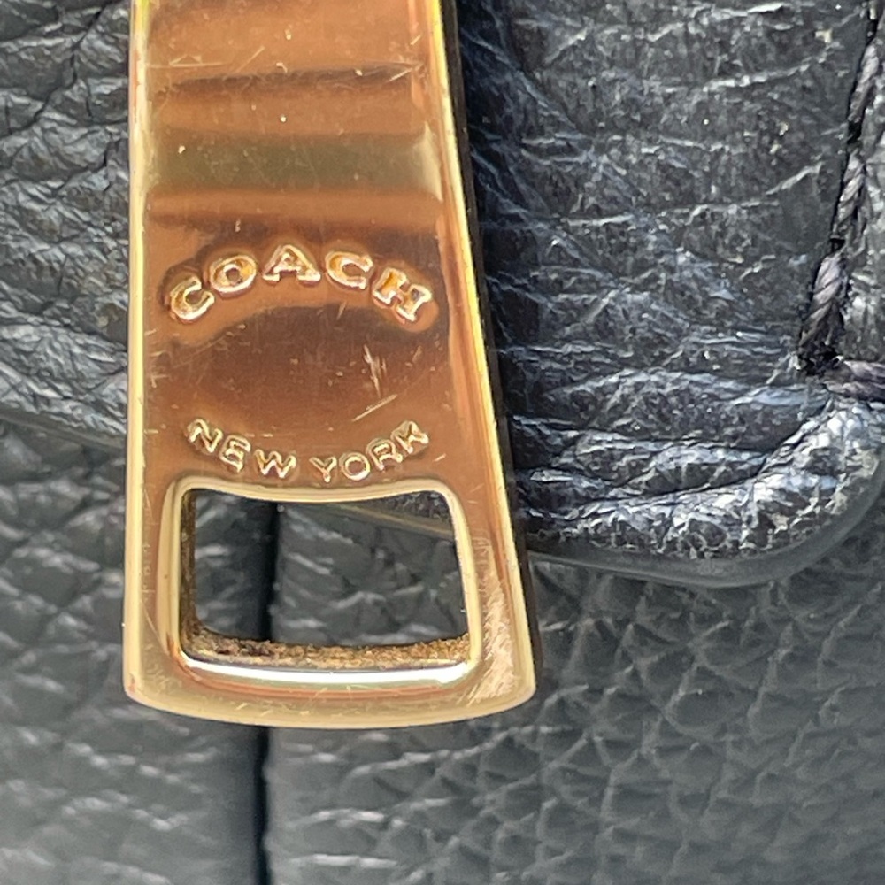COACH Purse F80268 Hallie Shoulder Bag Tote Black Pebble Leather Gold Hardware - Picture 4 of 16